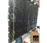 MÀN HÌNH LED P4 SHOP THỜI TRANG HÀ NỘI
