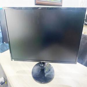 Màn hình vi tính Samsung LS24F350FHEXXV - 23.5 inch