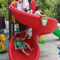 máng xoắn, cầu tuột xoáy ốc, cầu trượt vặn, cầu xoáy ốc, máng trượt xoắn vặn bán riêng phần nhựa