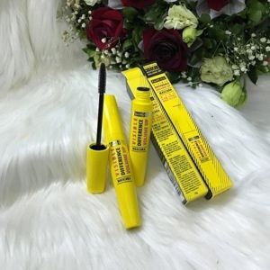 Mascara Farm Stay Visible Difference Volume Up