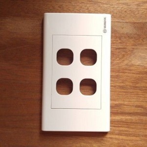 Mặt 4 lỗ Sino S184/X