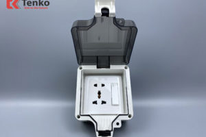 Mặt chống nước ổ cắm điện Tenko TK-IP66