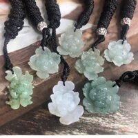 Mặt dây chuyền chạm tay hình hoa sen ( cẩm.thạch A )