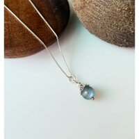 Mặt dây chuyền hắc nguyệt quang