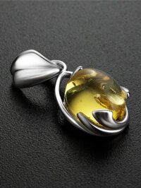 Mặt dây chuyền nhẹ nhàng "Selena" từ bạc và màu hổ phách Baltic tự nhiên của màu chanh - 601710055