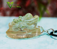 Mặt dây chuyền thiềm thừ đá thạch anh vàng