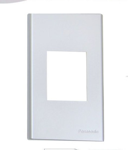 Mặt dùng cho ổ đơn 3 chấu PANASONIC WEV680290MW