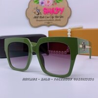 Mắt Kính Nữ Louis Vuitton Vuông Đen Gọng Xanh Bơ Cao Cấp