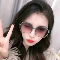 Mắt kính râm mát nữ chữ V gọng kính vuông màu sắc thời trang đẹp cá tính, đi biển, chụp ảnh kỷ yếu Acantha&Rose hottrend