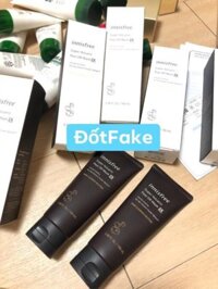 Mặt nạ đất sét dạng lột Jeju Volcanic Pore peel off mask của Innisfree 100ml