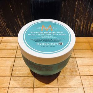 Mặt nạ hấp dưỡng ẩm siêu nhẹ Moroccanoil 500ml
