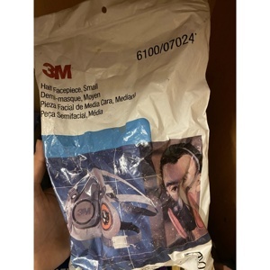 Mặt nạ phòng độc 3M 6100