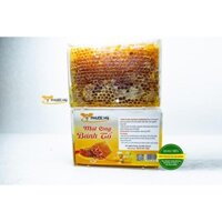 Mật ong bánh tổ