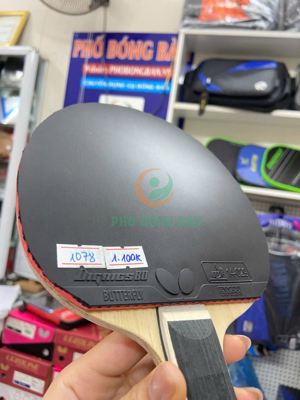 Mặt vợt bóng bàn Butterfly Dignics 80