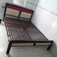 Mẫu giường sắt hiện đại hộp vuông kiểu gỗ 1m 1m2 1m4 1m6 1m8 2m đẹp giá rẻ - Giường sắt