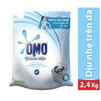 (Mẫu mới) Combo 2 TÚI Nước Giặt Dịu Nhẹ OMO (Túi 2.4Kg) TẶNG 20 MÓC ÁO CHO EM BÉ