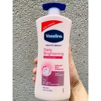 (Mẫu Mới )SỮA DƯỠNG THỂ VASELINE 725ML