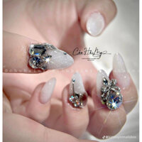 mẫu móng tay Sơn nail.