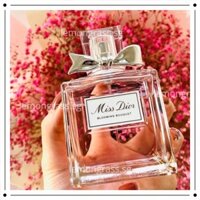 Mẫu Thử Nước Hoa Dior Miss Dior Blooming Bouquet 50ml