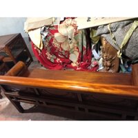 mẫu trường kỷ gỗ hương đá vân cực đẹp. Hàng vừa dựng mộc chờ hoàn thiện. Xưởng em làm 2 cỡ trung và đại với kích thước