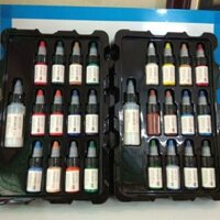 Màu vẽ vải ( Hộp 18 mầu, 24 Mầu)