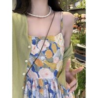 Màu Xanh Lá V Bộ áo len đan nữ2025Bộ đồ hai mảnh đầm dây hoa phong cách nhẹ nhàng mùa hè với tranh