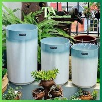 (Màu xanh trắng)Chậu hoa nhựa lớn cho ban công,phòng khách,Chậu trồng cây,Chậu giả sứ dáng cột La Mã Nhập Khẩu Cao Cấp