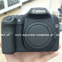 Máy Ảnh Canon  50D   RẤT ĐẸP  95-99%  ,  ống kính Canon 18 55  chụp đa dụng chân dung TẶNG THẺ CF
