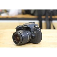 máy ảnh canon 60D kèm lens 18-55 IS II