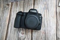Máy ảnh Canon 6D Mark II