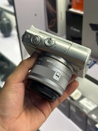 Máy ảnh Canon EOS M100 + Lens EF-M 15-45mm