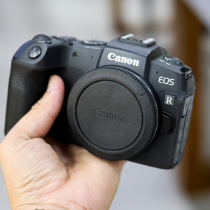Máy ảnh Mirrorless Canon EOS RP Body
