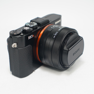 Máy ảnh kỹ thuật số Sony Cyber shot DSC-RX1R 24.7 MP