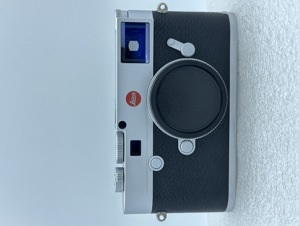 Máy ảnh Leica M10