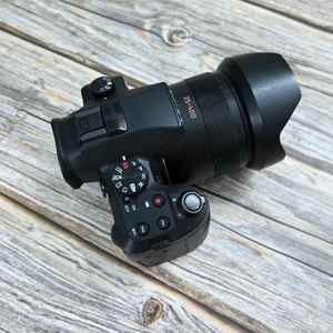 Máy ảnh Leica V-Lux Typ 114