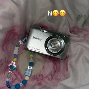 Máy ảnh Compact Nikon Coolpix S2900