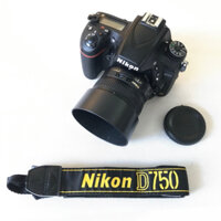 Máy ảnh Nikon D750 + Lens Nikon 50 f/1.8 G kèm đầy đủ phụ kiện