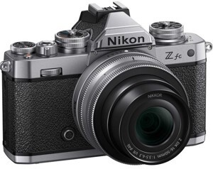 Máy ảnh Nikon Z FC + Lens DX 16-50mm