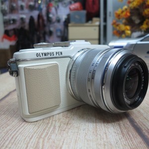 Máy ảnh Olympus E-PL7+14-42mm-EZ