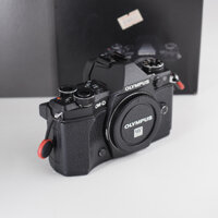 Máy ảnh Olympus OM-D E-M5 Mark II Black (98%)