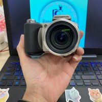 Máy ảnh Olympus SP-600UZ siêu zoom - màu ảnh đẹp - nhiều chế độ thông minh