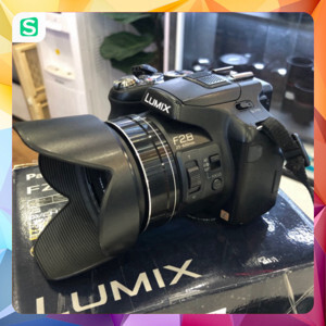 Máy ảnh Panasonic Lumix DMC FZ200