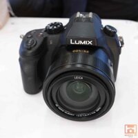 Máy ảnh Panasonic Lumix FZ1000 cũ khá đẹp