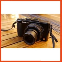 Máy ảnh Panasonic Lumix Lx7 - máy ảnh compact cao cấp - Quay Full HD - Đẹp 98%