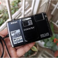 Máy ảnh số Nikon S1000pj vintage độc đáo  tích hợp máy chiếu mini