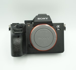 Máy ảnh Sony Alpha Full Frame ILCE-7M3