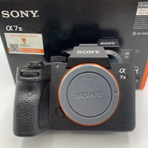 Máy ảnh Sony Alpha Full Frame ILCE-7M3
