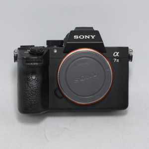 Máy ảnh Sony Alpha Full Frame ILCE-7M3