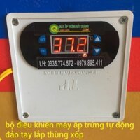 máy ấp trứng đảo tay