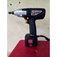 Máy bắn vít PIN national EZ7301, 2 lai sử dụng cả pin và điện, sử dụng pin 12v và điện 100v,ae về đóng PIN vô là sử dụng